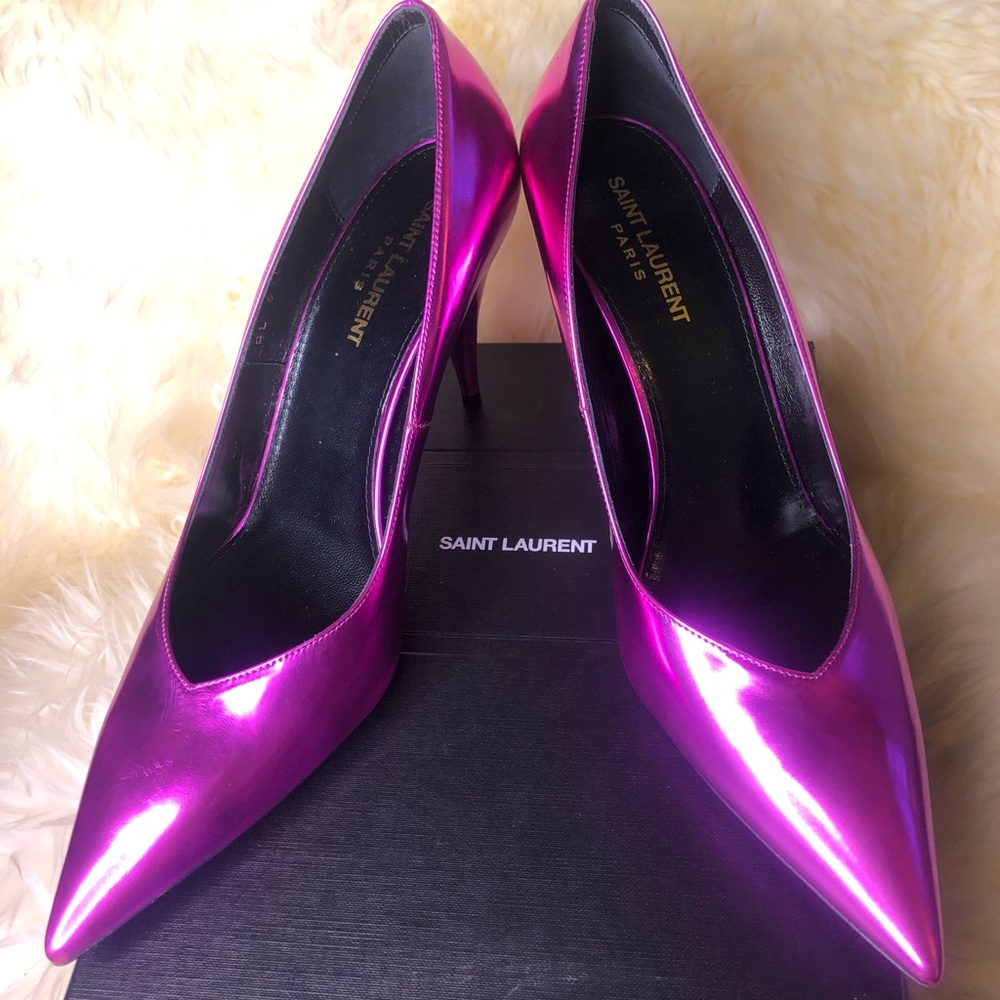 Saint Laurent pumps